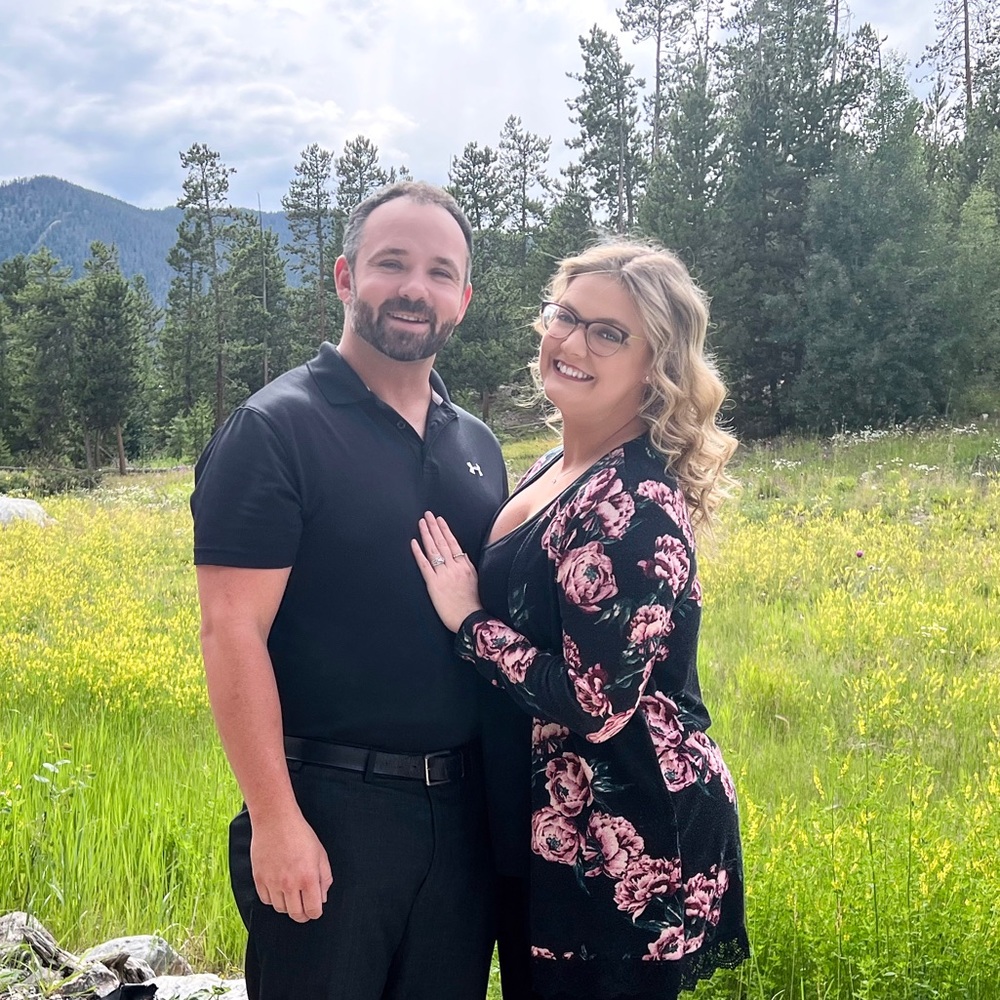 Meet your Posher, Courtney